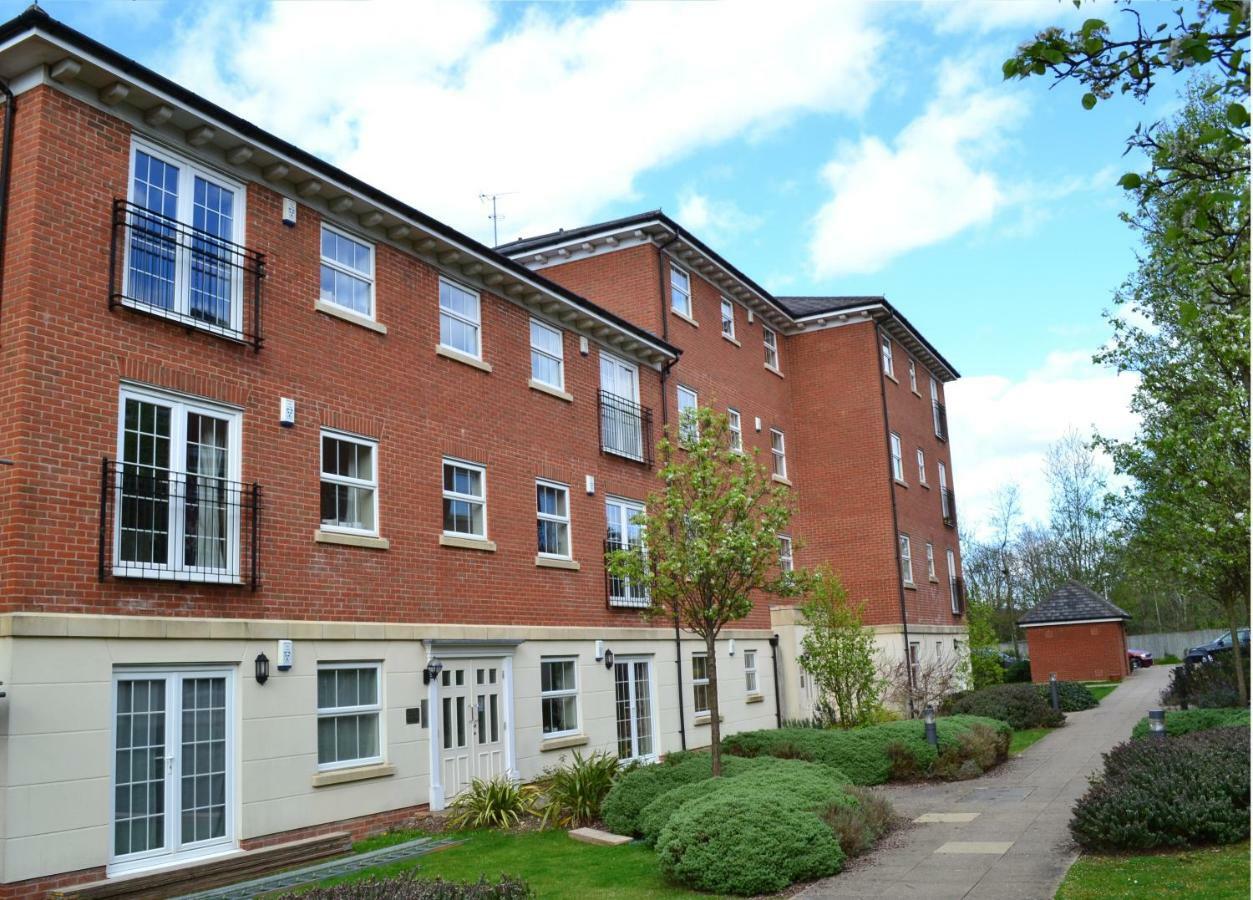 2 Bed 2 Bath At Jago Crt In Newbury - Free Allocated Parking Exteriör bild